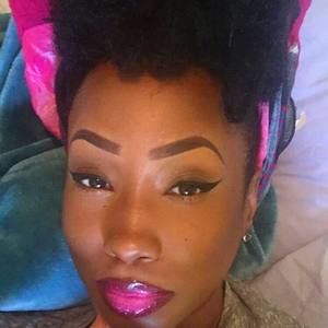 Meet your Posher, Rene'